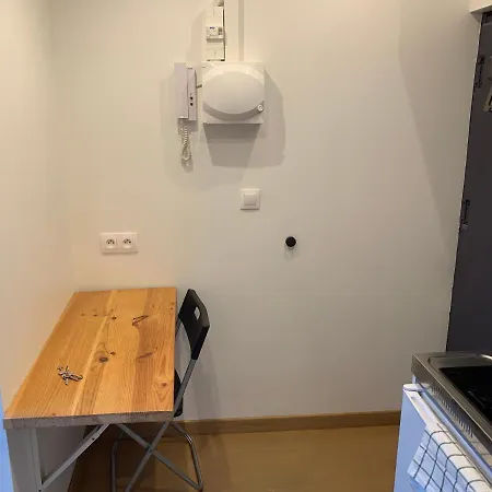 Studio 20m2 Refait A Neuf, Centre *